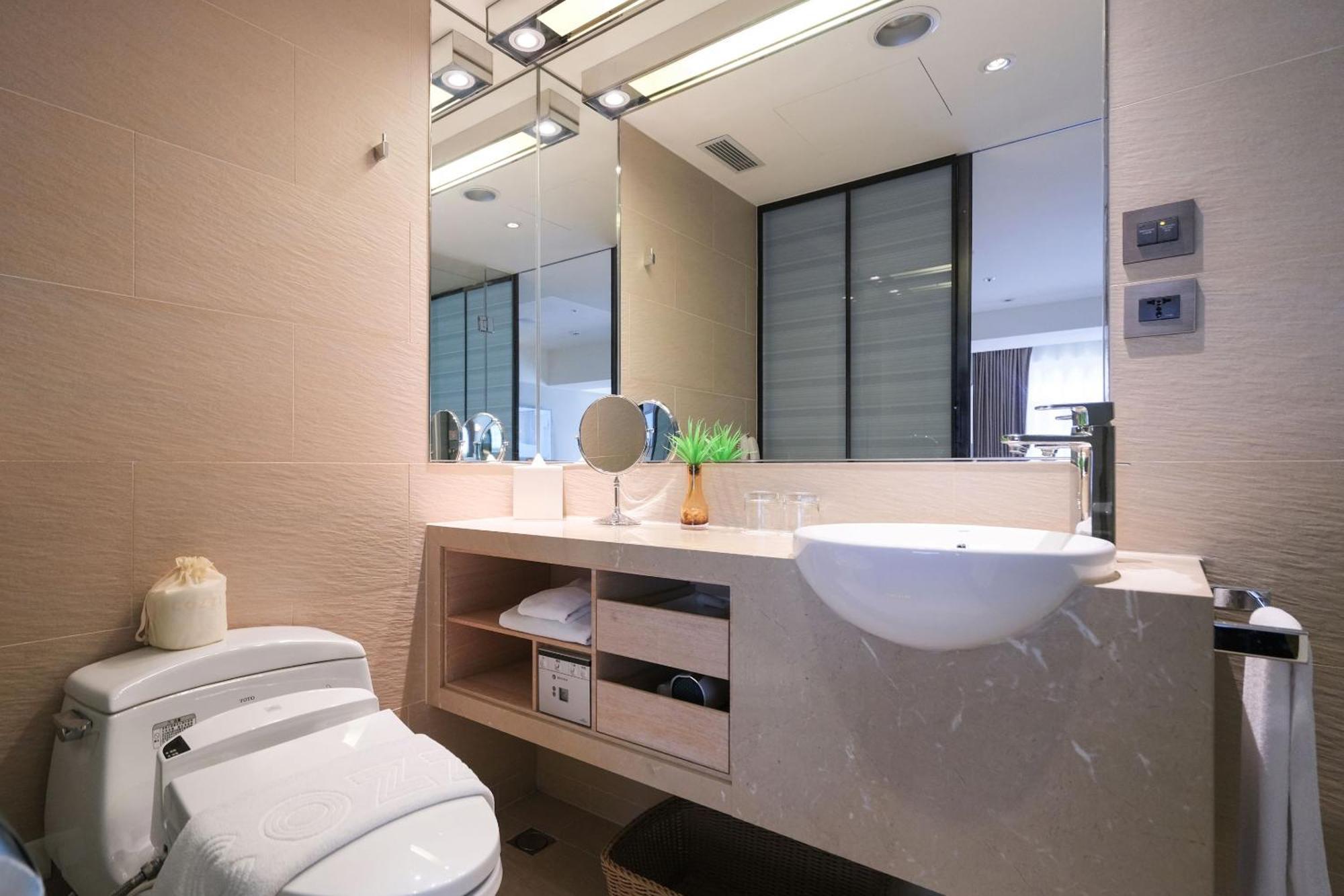 Hotel Cozzi Minsheng Taipei Extérieur photo
