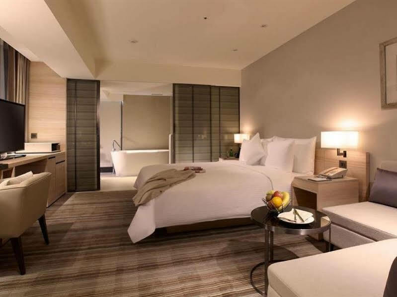 Hotel Cozzi Minsheng Taipei Extérieur photo